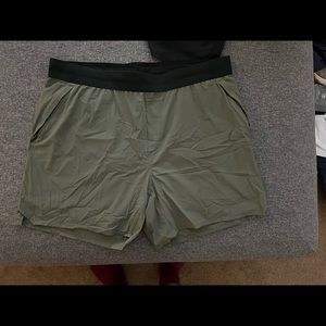 Ten thousand green lined tactical short 5” inseam. XL